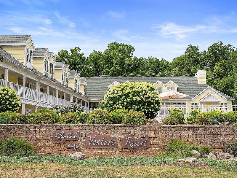 Kelleys Island Venture Resort image