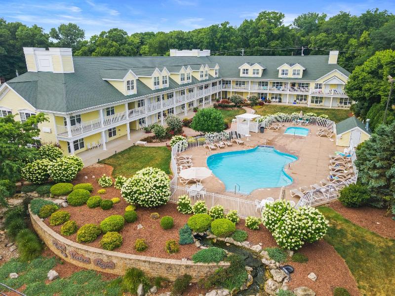 Kelleys Island Venture Resort image