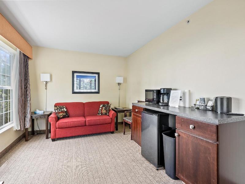 Kelleys Island Venture Resort image
