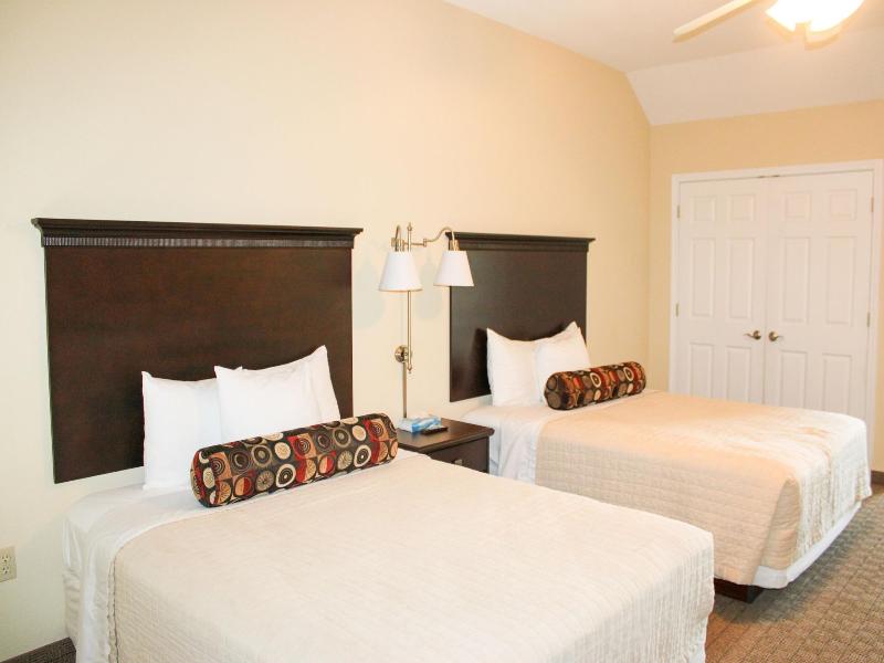 Kelleys Island Venture Resort image