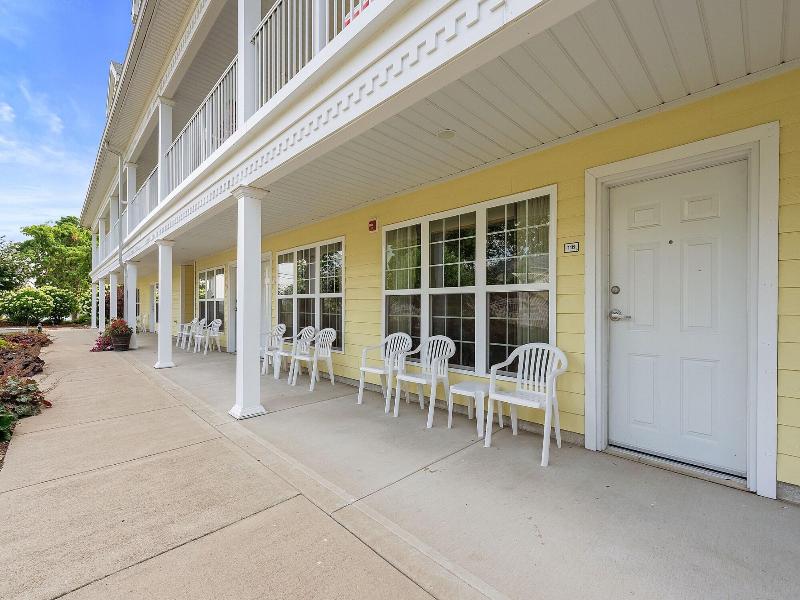 Kelleys Island Venture Resort image