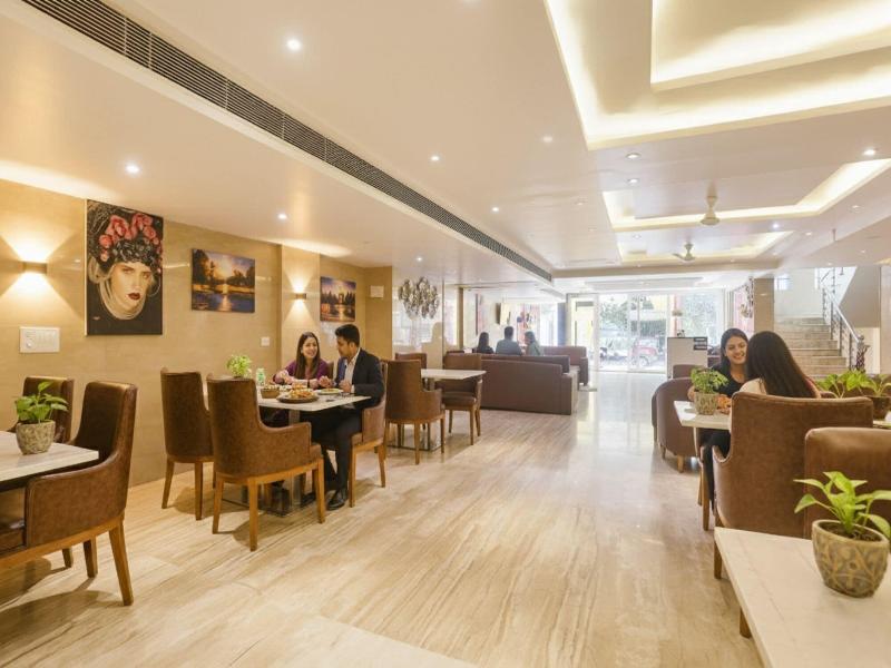 Fabhotel Prime Star 17 image