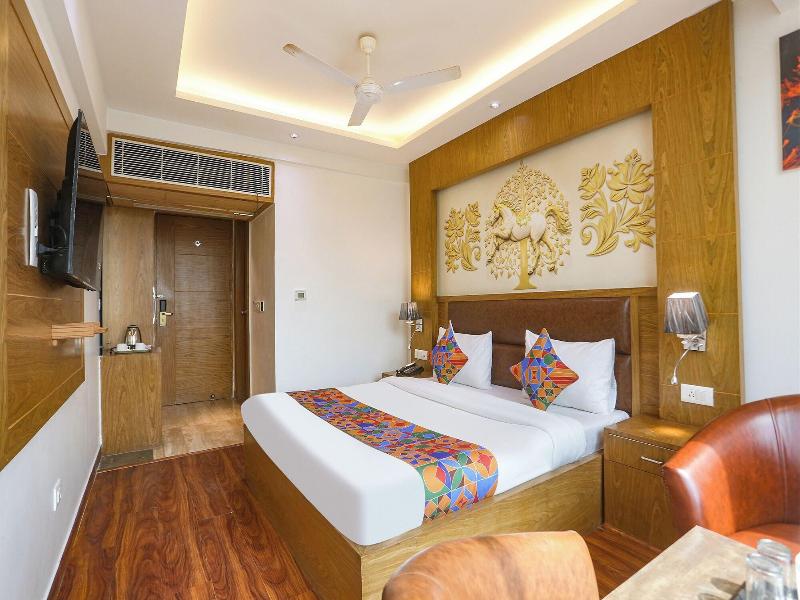 Fabhotel Prime Star 17 image