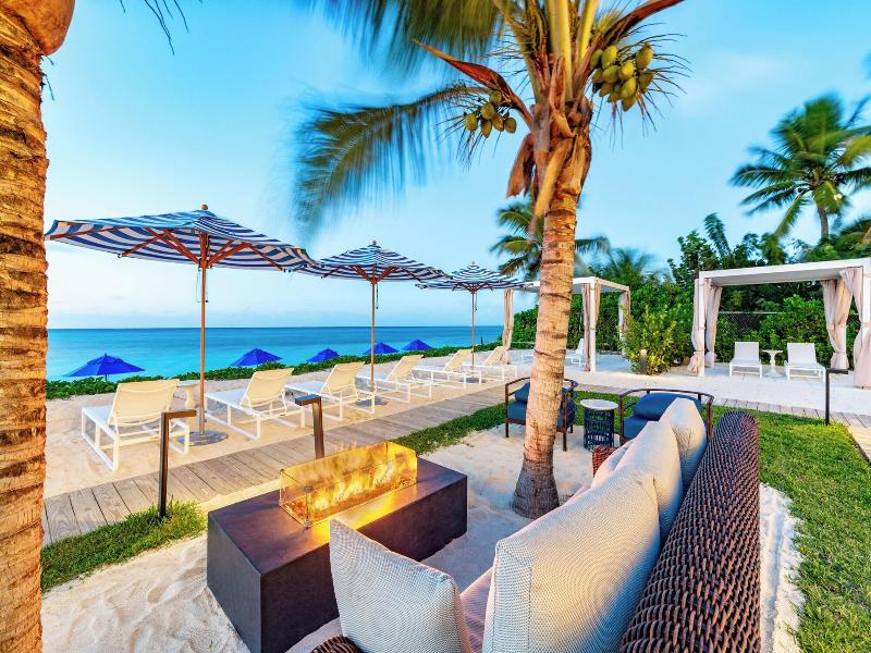 Beachfront At Windsong On The Reef image