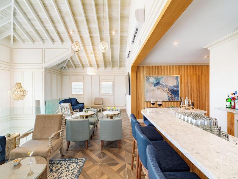 Beachfront At Windsong On The Reef image
