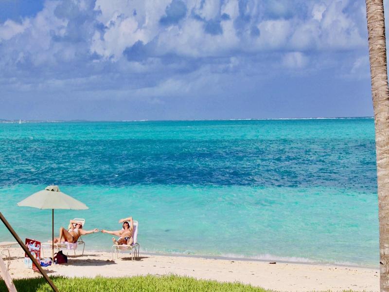 Beachfront At Windsong On The Reef image