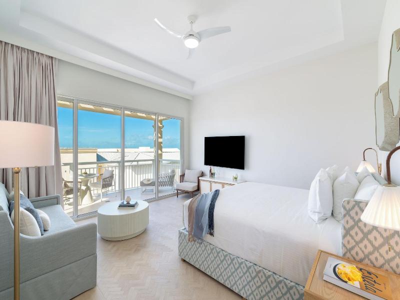 Beachfront At Windsong On The Reef image