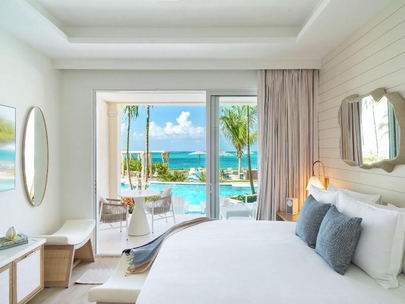 Beachfront At Windsong On The Reef image