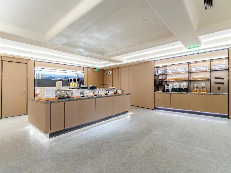 JI Hotel (Xi’an Xiaozhai Metro Station)