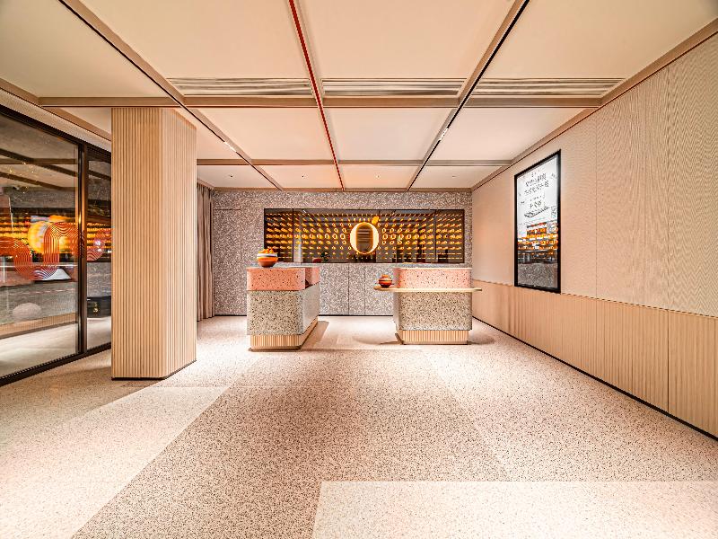 Orange Hotel (Xi’an Nanshaomen Metro Station)