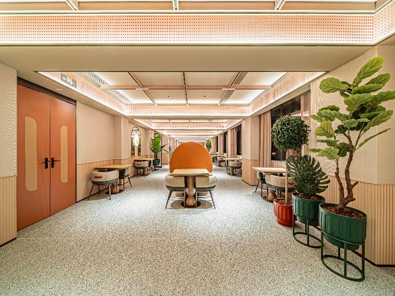 Orange Hotel (Xi’an Nanshaomen Metro Station)