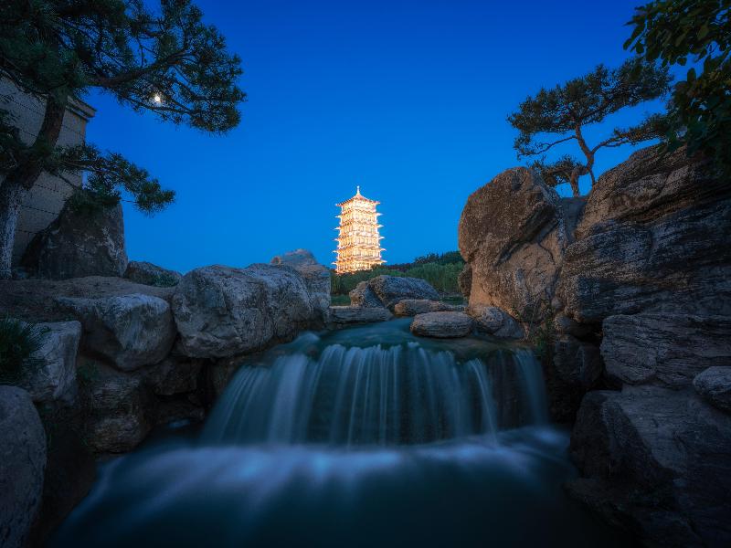 JI Hotel (Xi’an Bell Tower Metro Station)