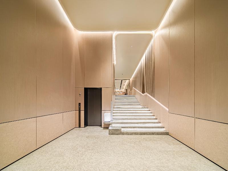 JI Hotel (Xi’an Bell Tower Metro Station)