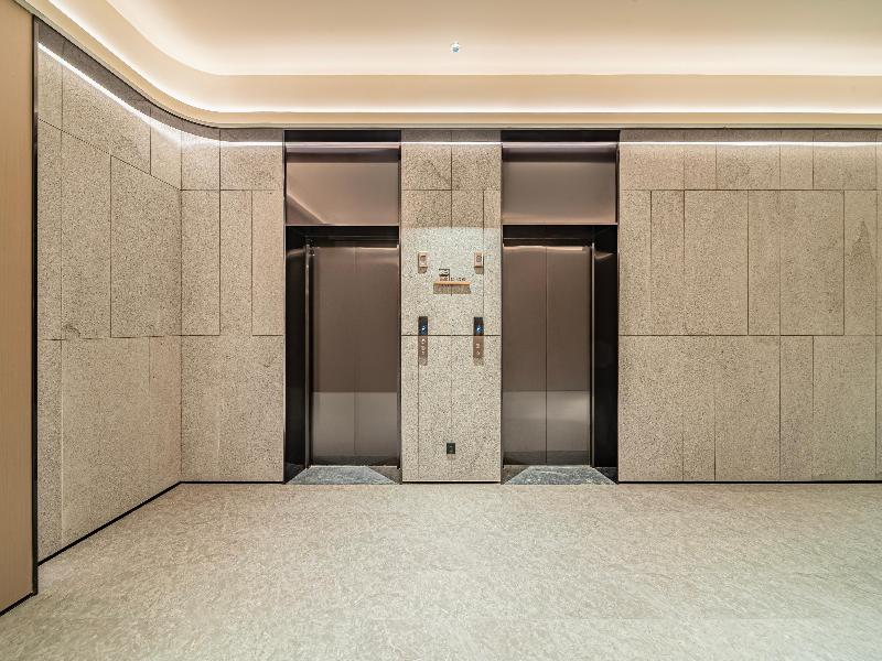 JI Hotel (Xi’an Bell Tower Metro Station)