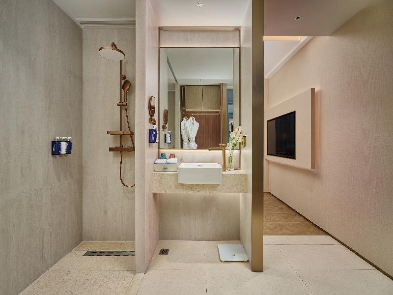 Voco Fuzhou Jinhui  by IHG image
