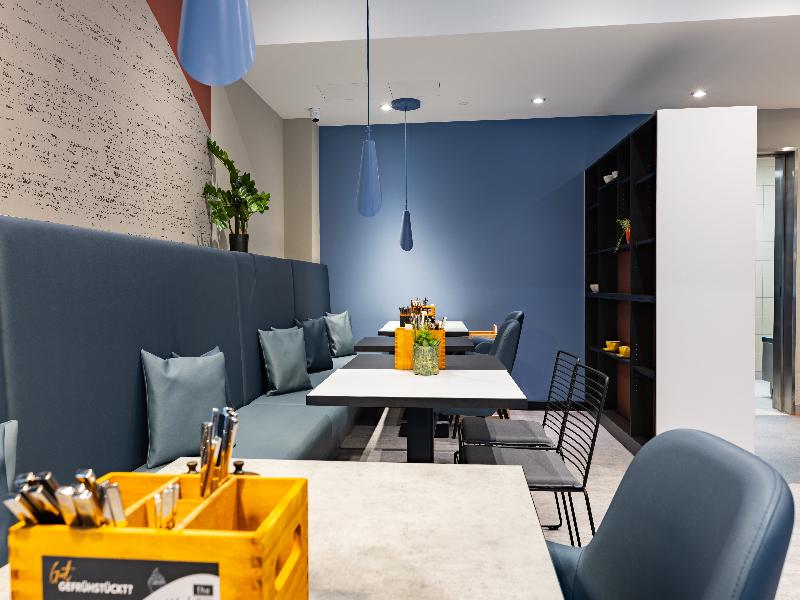 Holiday Inn - the niu Clink Hamburg Barmbek by IHG image