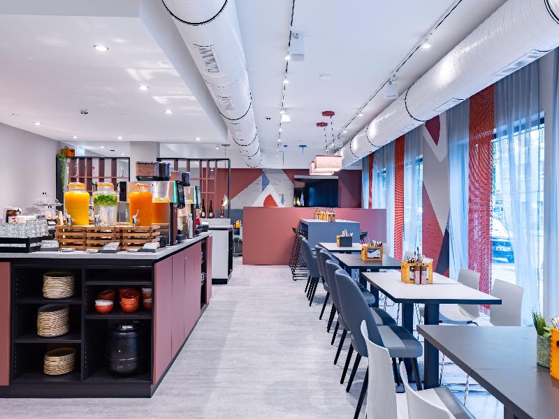 Holiday Inn - the niu Clink Hamburg Barmbek by IHG image