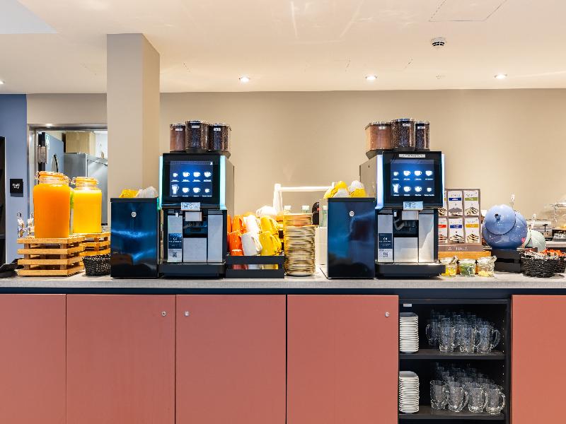 Holiday Inn - the niu Clink Hamburg Barmbek by IHG image