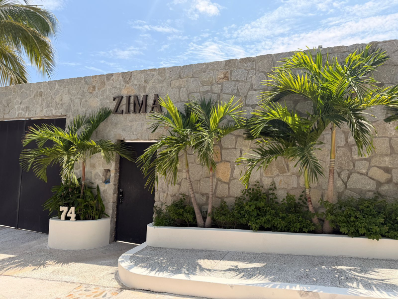 Zima Stays — general view