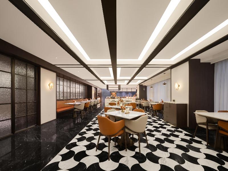 Meilun Hotel (Xi’an North Railway Station)