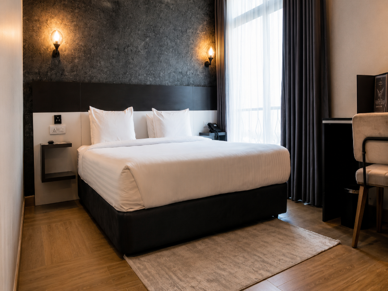 Shitaye Suite Hotel image
