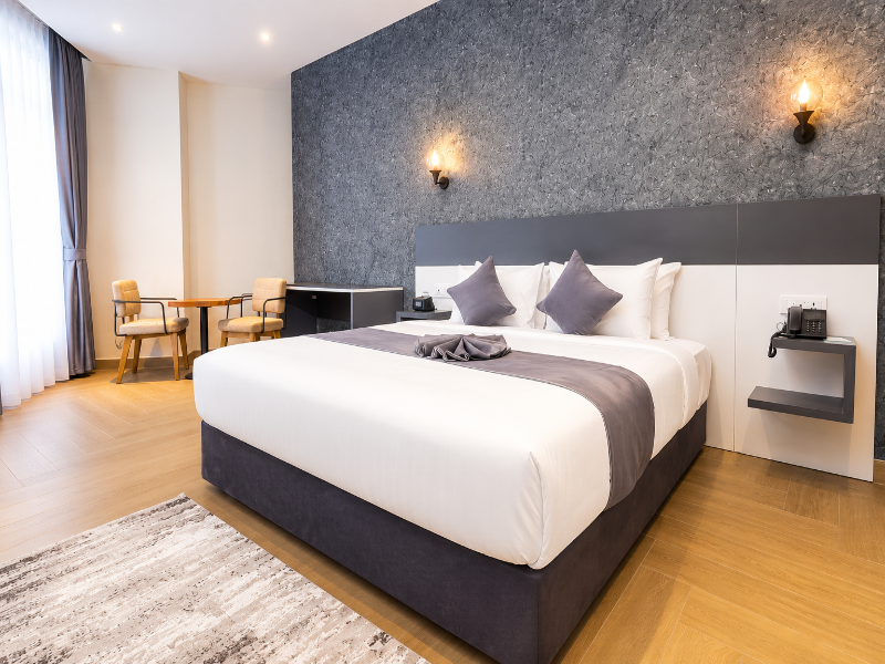 Shitaye Suite Hotel image