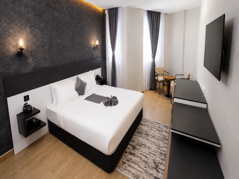 Shitaye Suite Hotel image