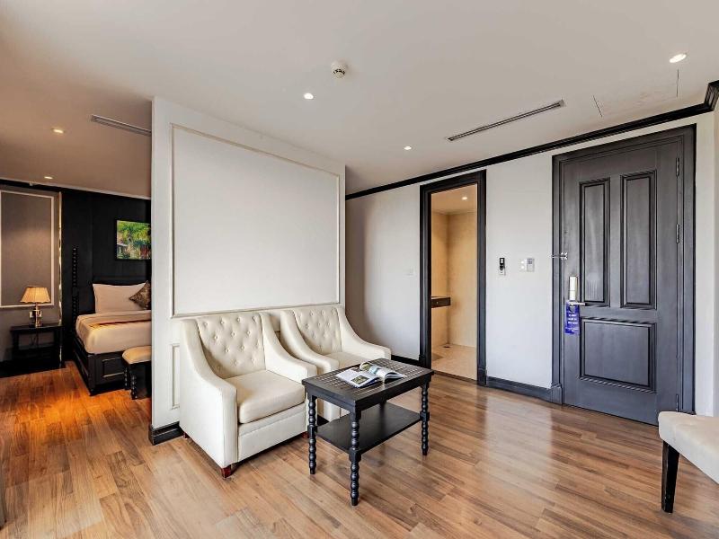 Aaron Vientiane Hotel image