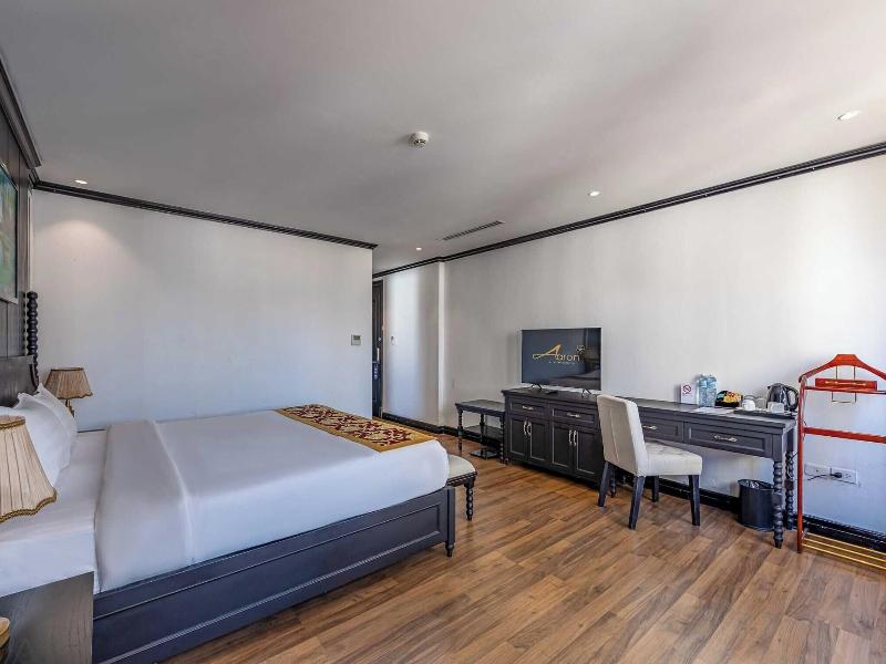 Aaron Vientiane Hotel image