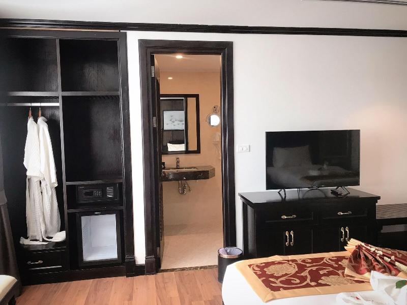 Aaron Vientiane Hotel image