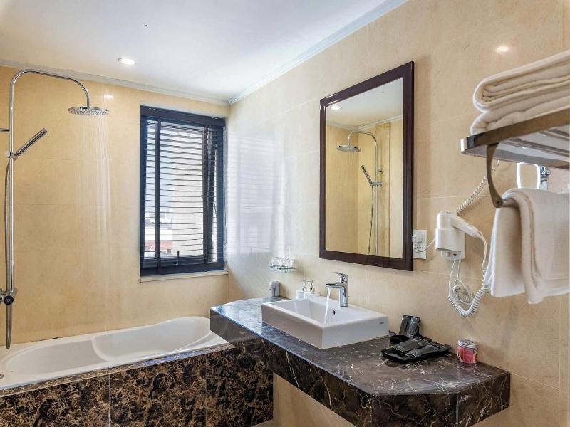 Aaron Vientiane Hotel image