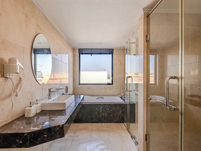 Aaron Vientiane Hotel image
