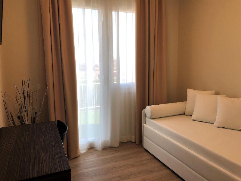 Hotel Suez image