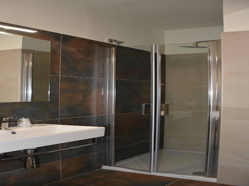 Hotel Suez image