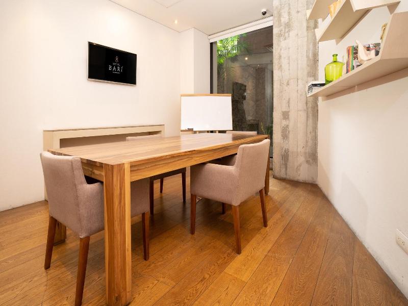 Hotel Bari Bucaramanga By Oxohotel