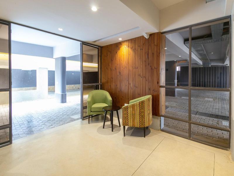 Kozi Suites Nairobi Airport image
