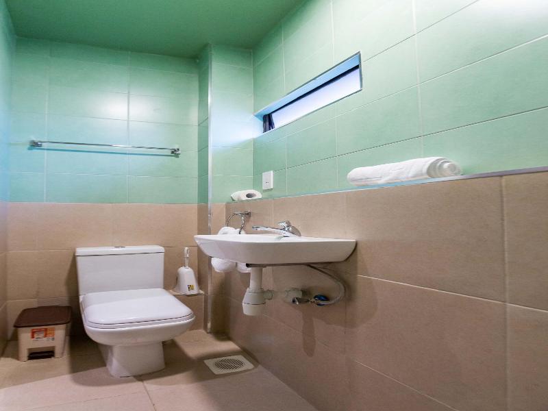 Kozi Suites Nairobi Airport image
