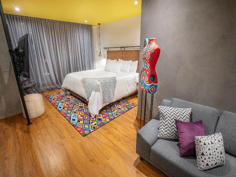 Hotel V1501 image