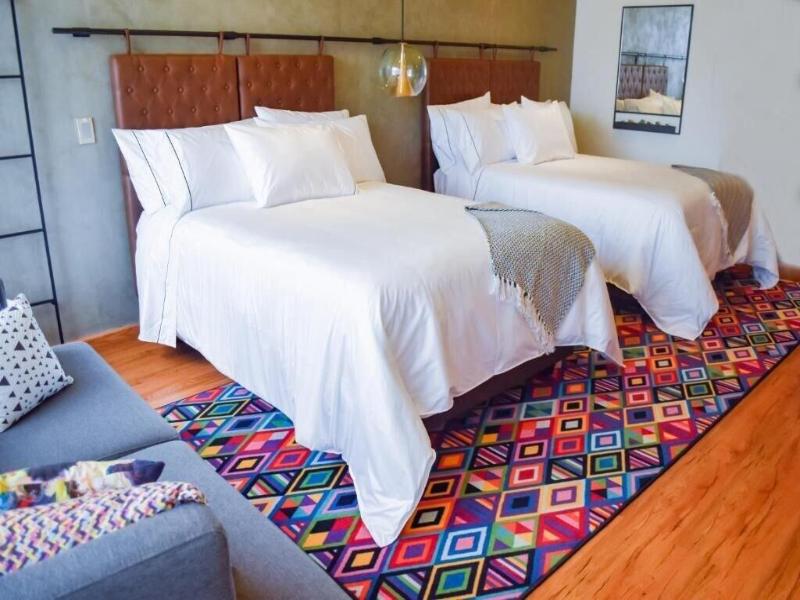 Hotel V1501 image