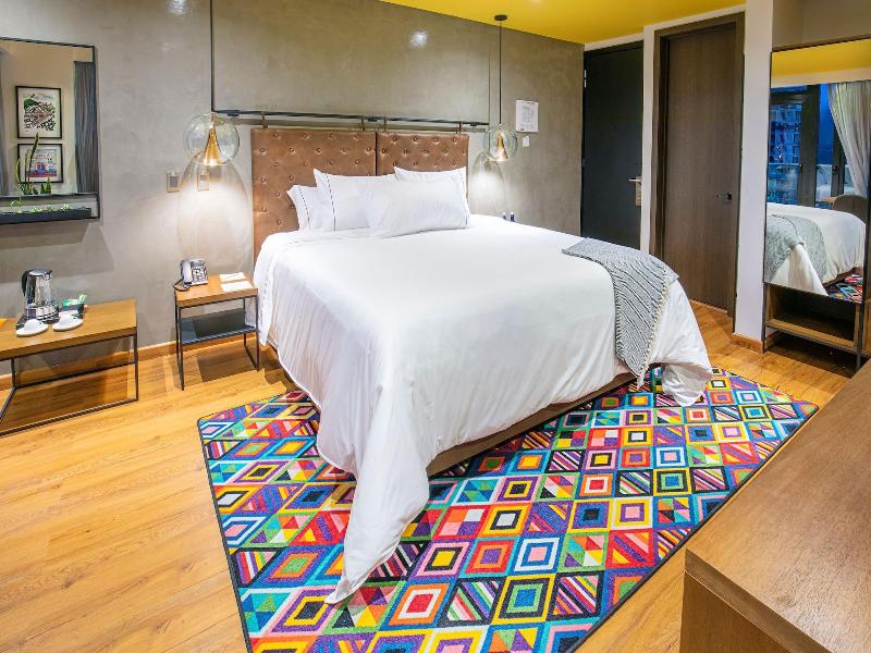 Hotel V1501 image