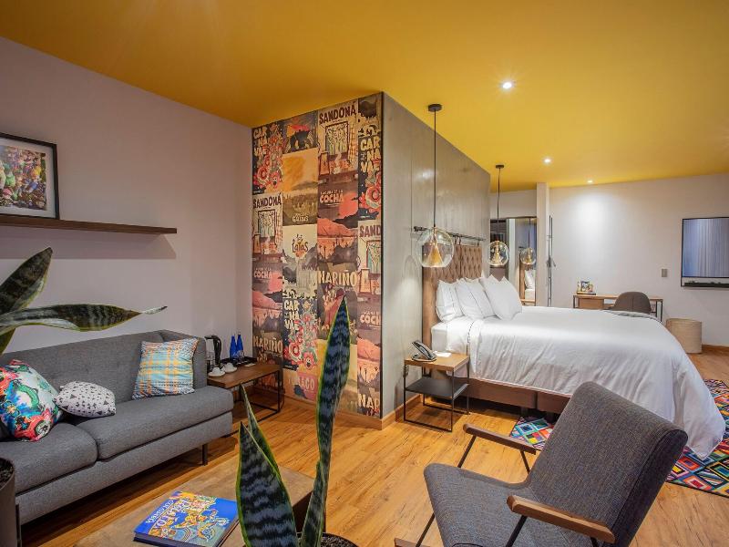 Hotel V1501 image
