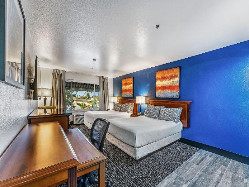 Metro Tempe Extended Stay — exterior view