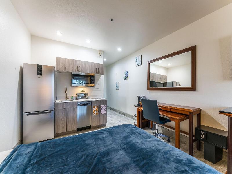 Metro Tempe Extended Stay — view