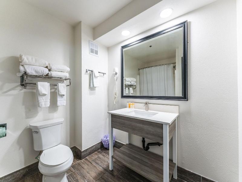 Metro Tempe Extended Stay image