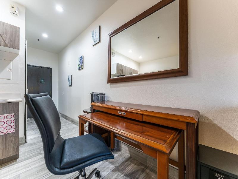 Metro Tempe Extended Stay image