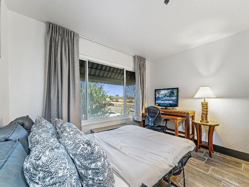 Metro Tempe Extended Stay image