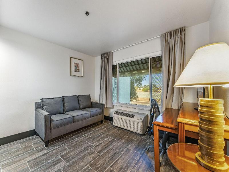 Metro Tempe Extended Stay image