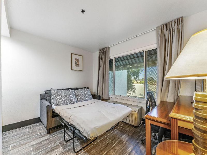 Metro Tempe Extended Stay image