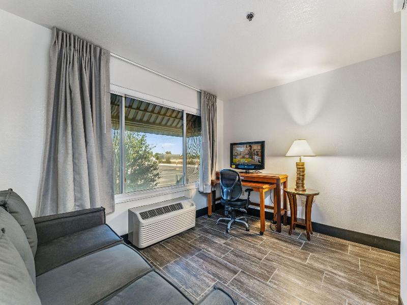 Metro Tempe Extended Stay image