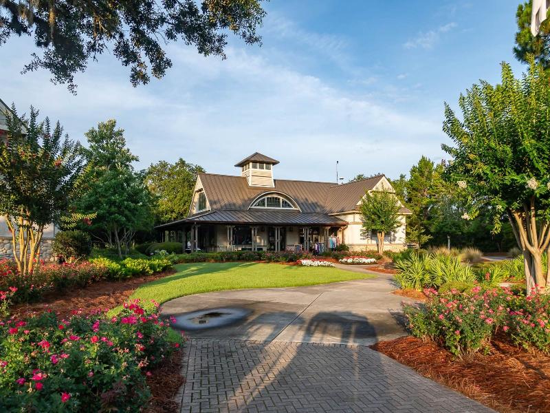Camp Creek Inn